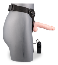 Laden Sie das Bild in den Galerie-Viewer, Abnehmbarer Umschnalldildo mit Fernbedienung