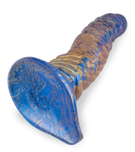 Laden Sie das Bild in den Galerie-Viewer, Alien-Dildo mit Saugnapf Yartth