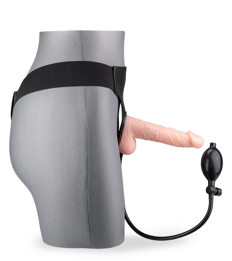 Aufblasbarer Strap-On-Dildo mit Pumpe