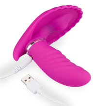 Laden Sie das Bild in den Galerie-Viewer, Butterfly-Vibrator in Muschelform mit Innendildo