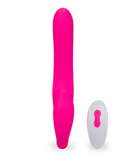 Laden Sie das Bild in den Galerie-Viewer, Ferngesteuerter Strapless Vibrator GirlBoss