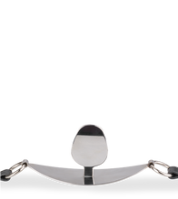 Laden Sie das Bild in den Galerie-Viewer, Flacher Mundknebel aus Metall und Kunstleder