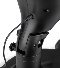 Laden Sie das Bild in den Galerie-Viewer, Freihand-Masturbator mit Vagina The Milker