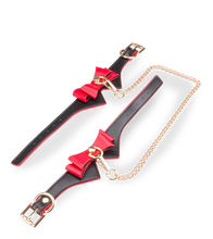 Laden Sie das Bild in den Galerie-Viewer, Fußfesseln mit Schleifen Be Mine