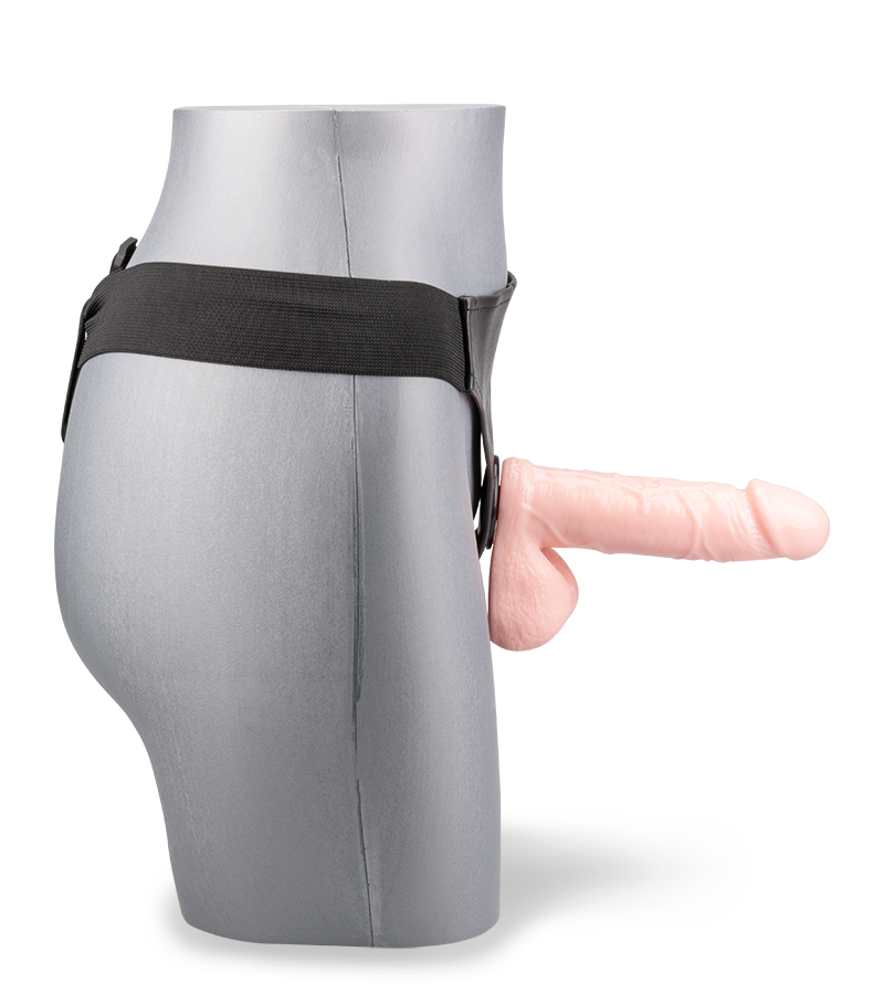 Großer Strapon-Dildo mit O-Ring