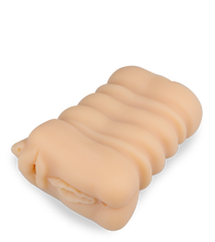 Laden Sie das Bild in den Galerie-Viewer, Gummimuschi Bad Girl mit Vagina, Anus und Mund