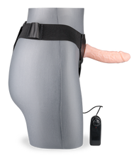 Laden Sie das Bild in den Galerie-Viewer, Hohler hautfarbener Umschnall-Vibrator Sascha