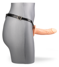 Laden Sie das Bild in den Galerie-Viewer, Hohler Naturdildo zum Umschnallen
