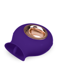 Laden Sie das Bild in den Galerie-Viewer, Klitorisstimulator mit vibrierender Zunge Kleopatra