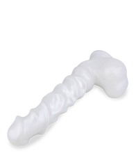 Laden Sie das Bild in den Galerie-Viewer, Langer Dildo mit Saugnapf Peter