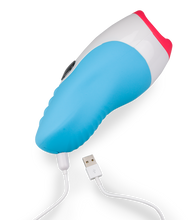 Laden Sie das Bild in den Galerie-Viewer, Mund-Masturbator mit Vibration und Heizung Blue Viper