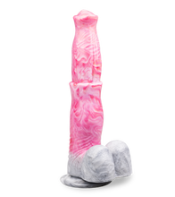 Laden Sie das Bild in den Galerie-Viewer, Pferdedildo mit Saugnapf Pegasus