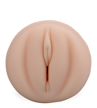 Laden Sie das Bild in den Galerie-Viewer, Realistischer Masturbator mit Vibration und Saugfunktion Brianna