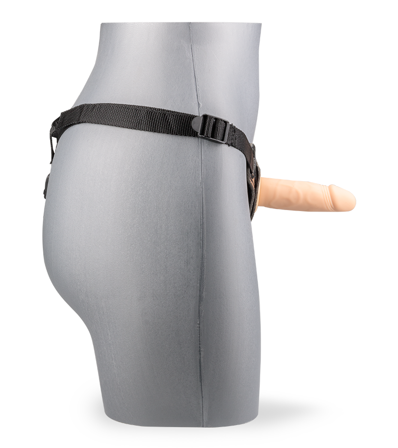 Realistischer Strap-On-Dildo