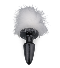 Laden Sie das Bild in den Galerie-Viewer, Rosebud mit Puschelschwanz