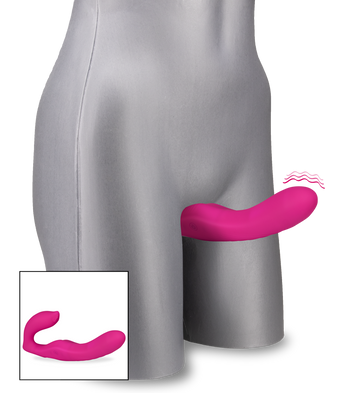 Strapless Strapon GirlBoss