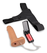 Laden Sie das Bild in den Galerie-Viewer, Strapon-Dildo mit Vibration Lucky